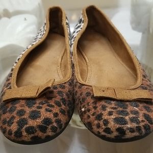 Dressbarn slip on